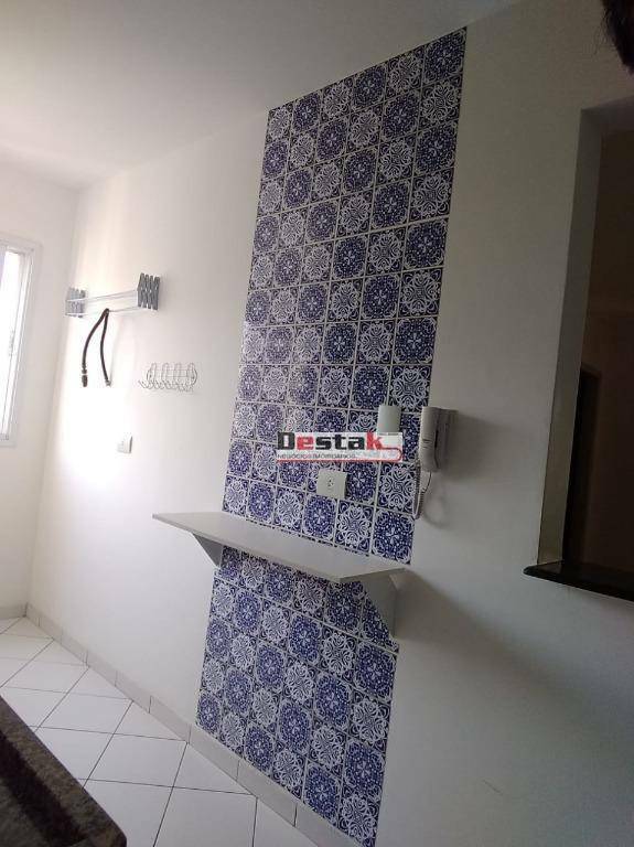 Apartamento à venda com 2 quartos, 50m² - Foto 15