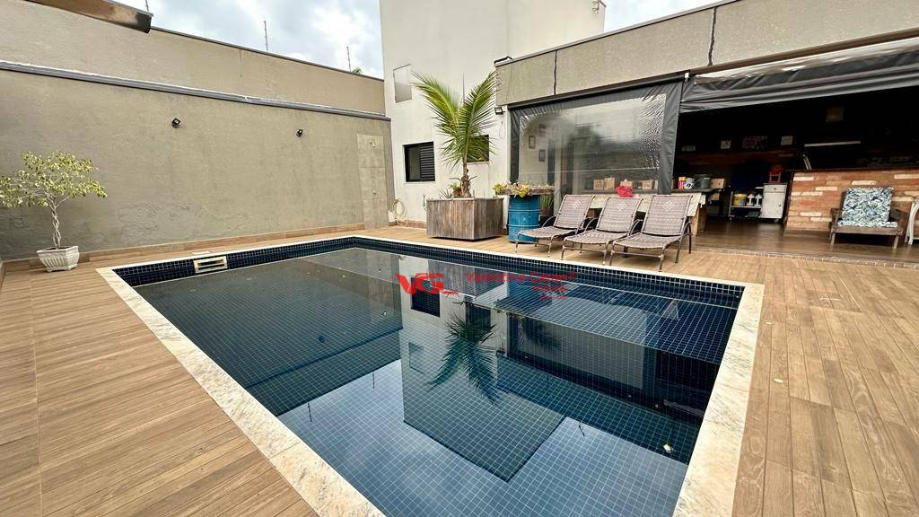 Sobrado à venda com 4 quartos, 412m² - Foto 18