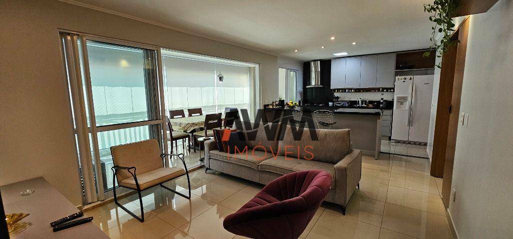 Apartamento à venda e aluguel com 3 quartos, 125m² - Foto 2