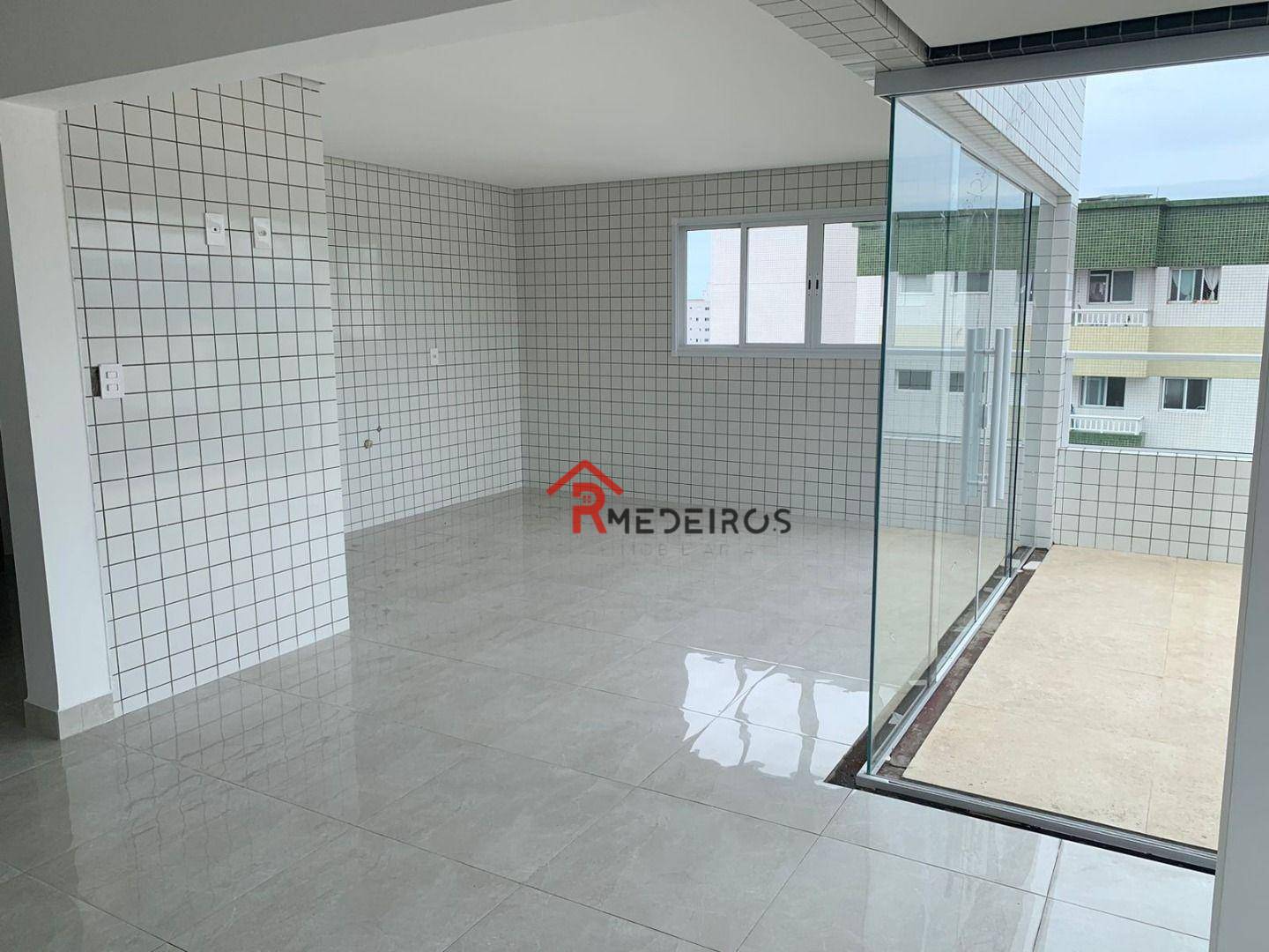 Apartamento à venda com 3 quartos, 149m² - Foto 7