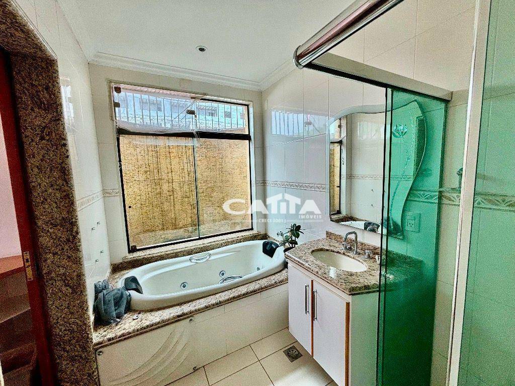 Sobrado para alugar com 3 quartos, 288m² - Foto 19