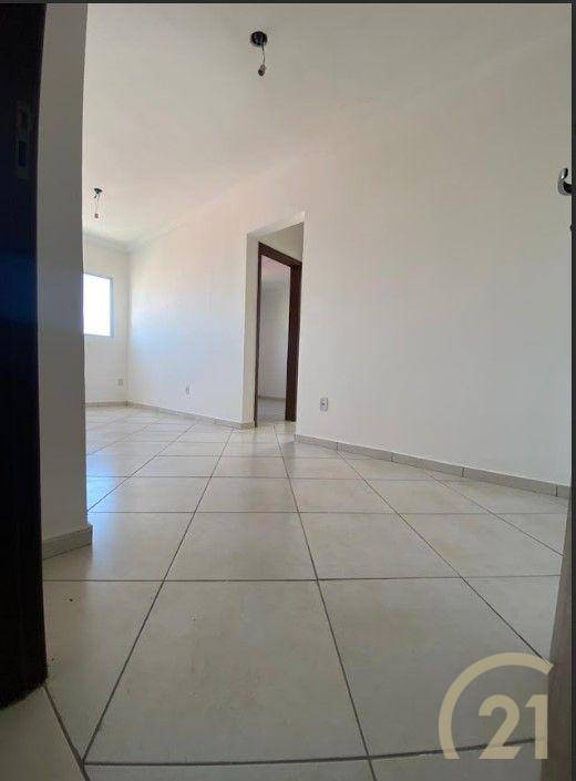 Apartamento à venda com 2 quartos, 57m² - Foto 9