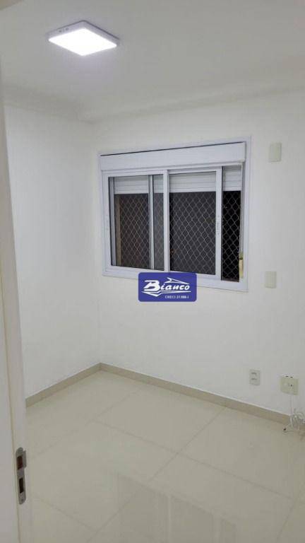 Apartamento à venda com 2 quartos, 68m² - Foto 11