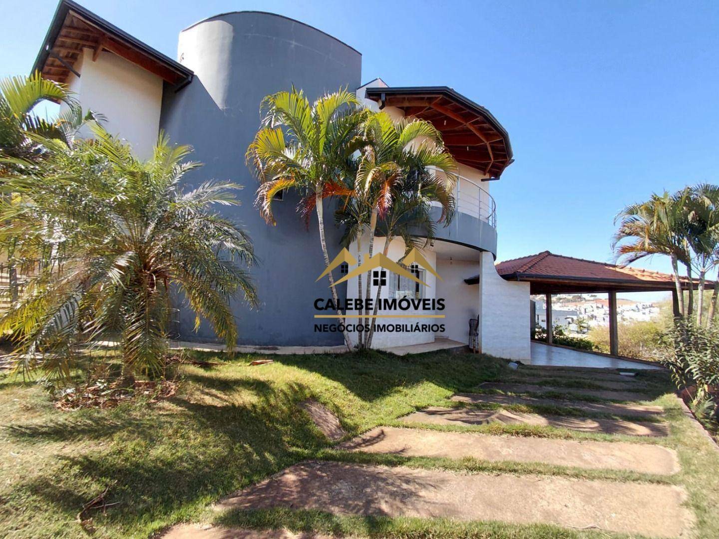 Sobrado, 3 quartos, 200 m² - Foto 1