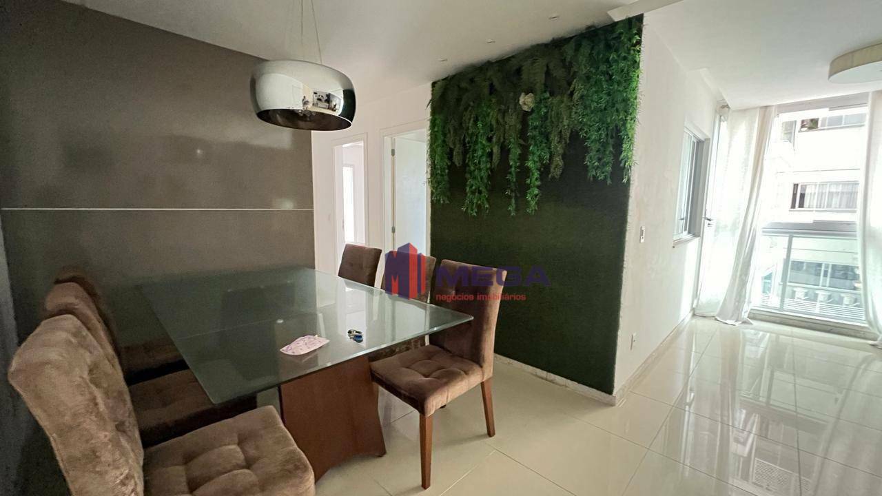 Apartamento à venda com 3 quartos, 85m² - Foto 1