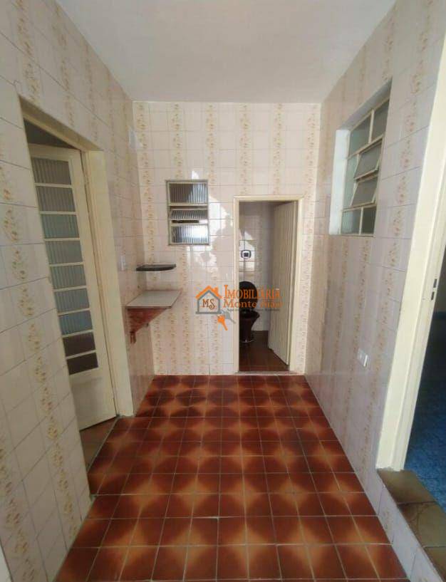 Sobrado à venda com 5 quartos, 250m² - Foto 4