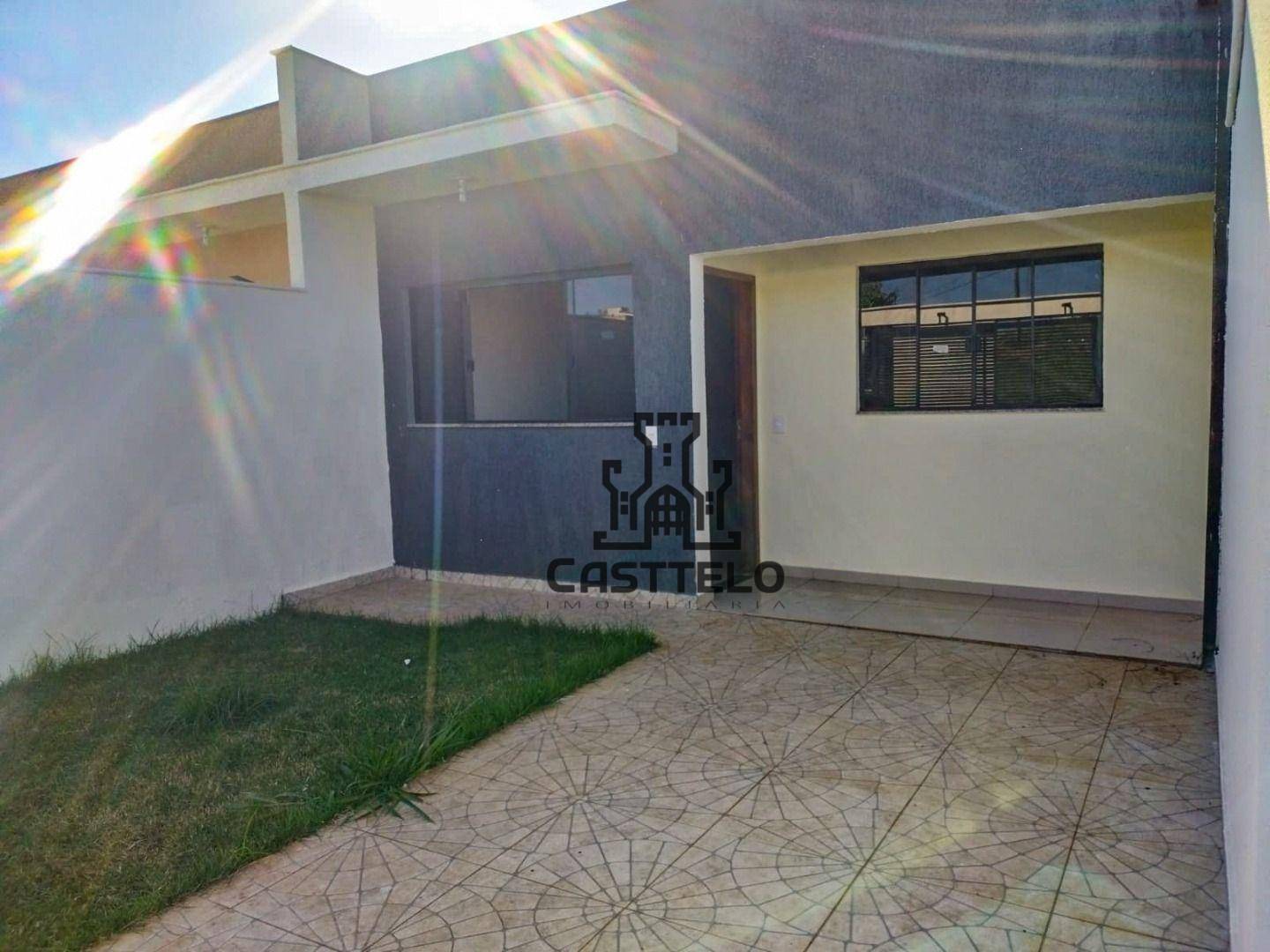 Casa à venda com 2 quartos, 65m² - Foto 2