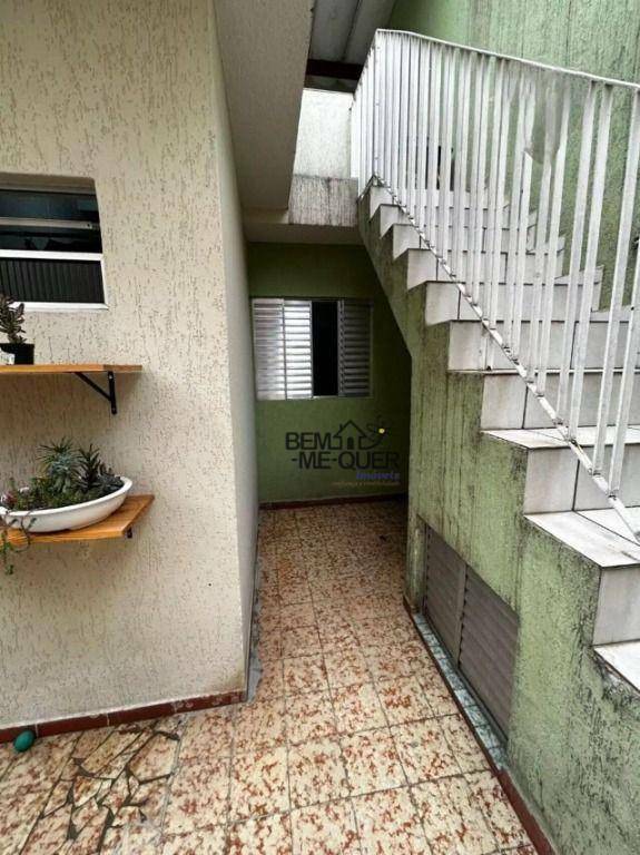 Sobrado à venda com 2 quartos, 120m² - Foto 14