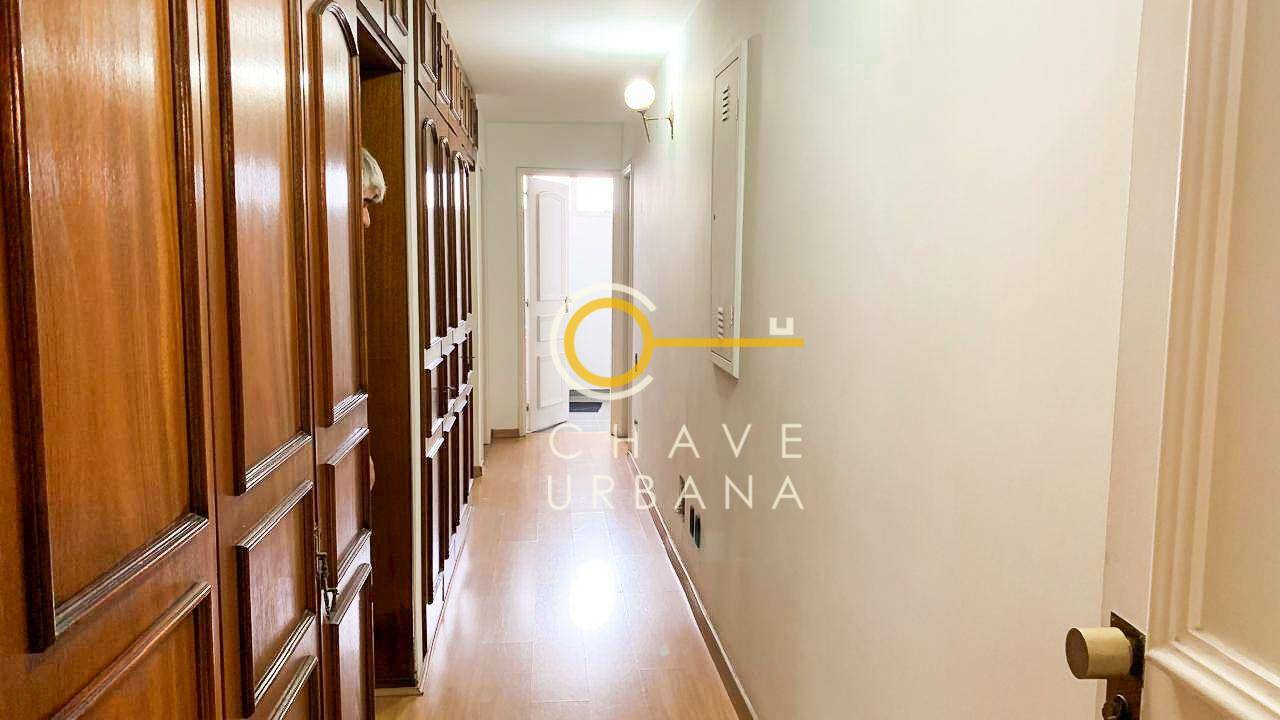 Apartamento à venda com 4 quartos, 229m² - Foto 5