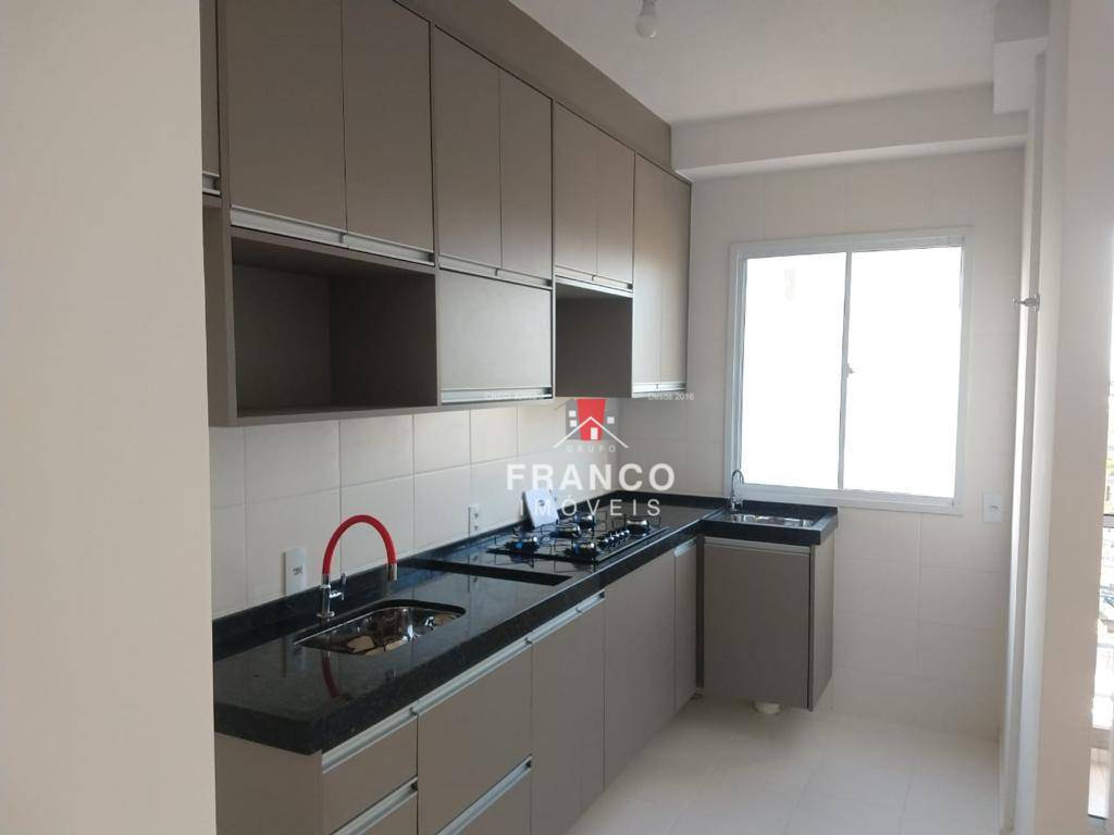 Apartamento para alugar com 2 quartos, 58m² - Foto 11