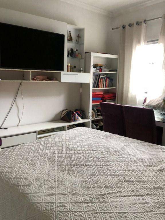 Apartamento à venda com 3 quartos, 110m² - Foto 17