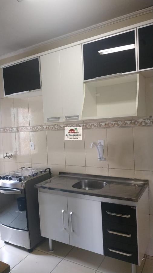 Apartamento à venda com 2 quartos, 49m² - Foto 2