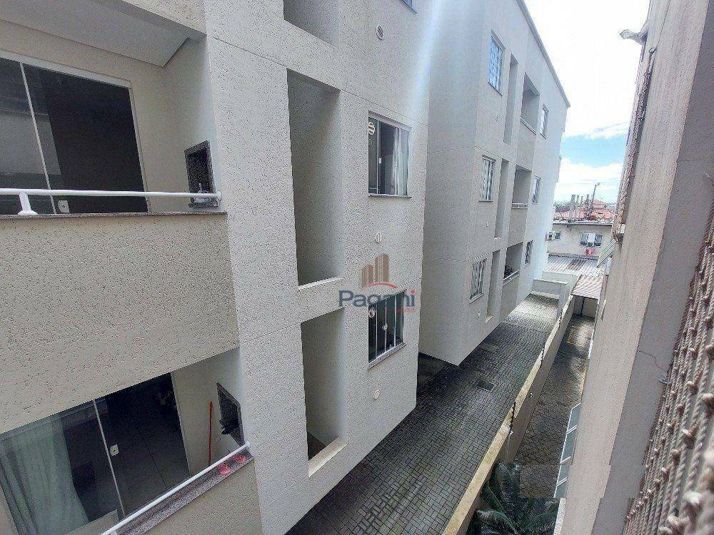 Apartamento à venda com 2 quartos, 53m² - Foto 3