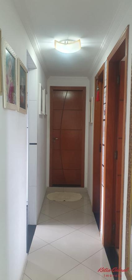 Apartamento à venda com 2 quartos, 64m² - Foto 12