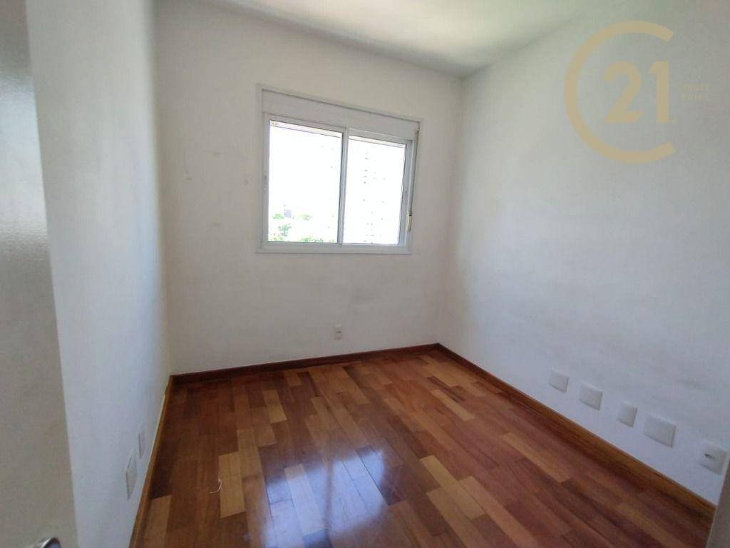 Apartamento para alugar com 2 quartos, 62m² - Foto 13