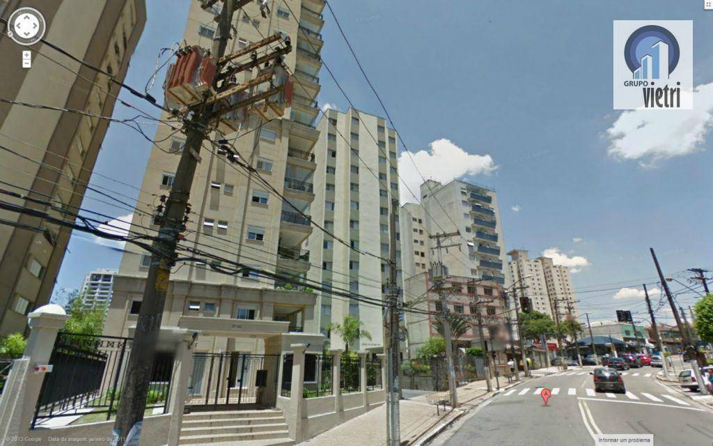 Apartamento à venda com 3 quartos, 200m² - Foto 1