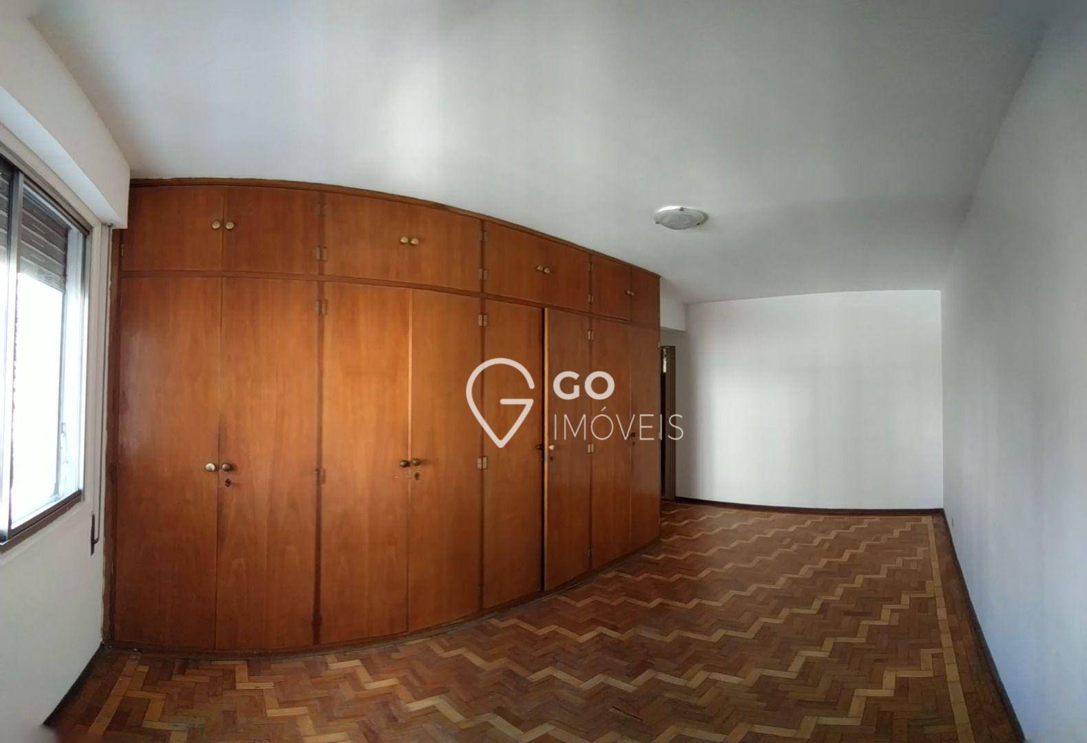 Apartamento para alugar com 3 quartos, 130m² - Foto 35