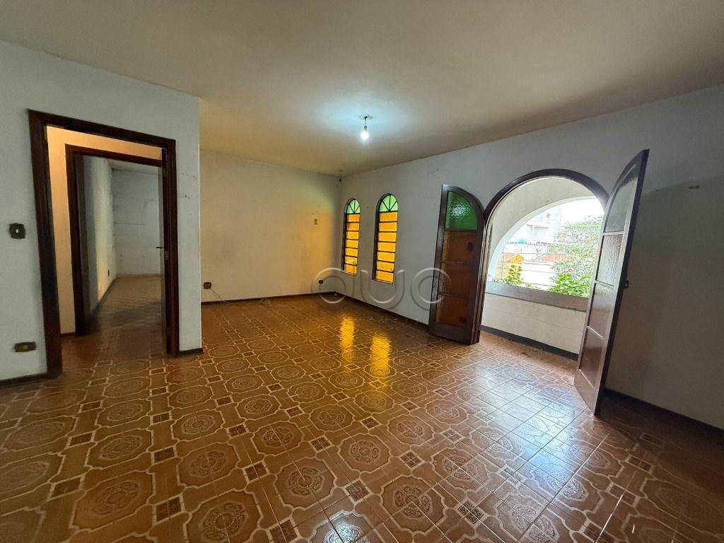 Casa, 2 quartos, 275 m² - Foto 1