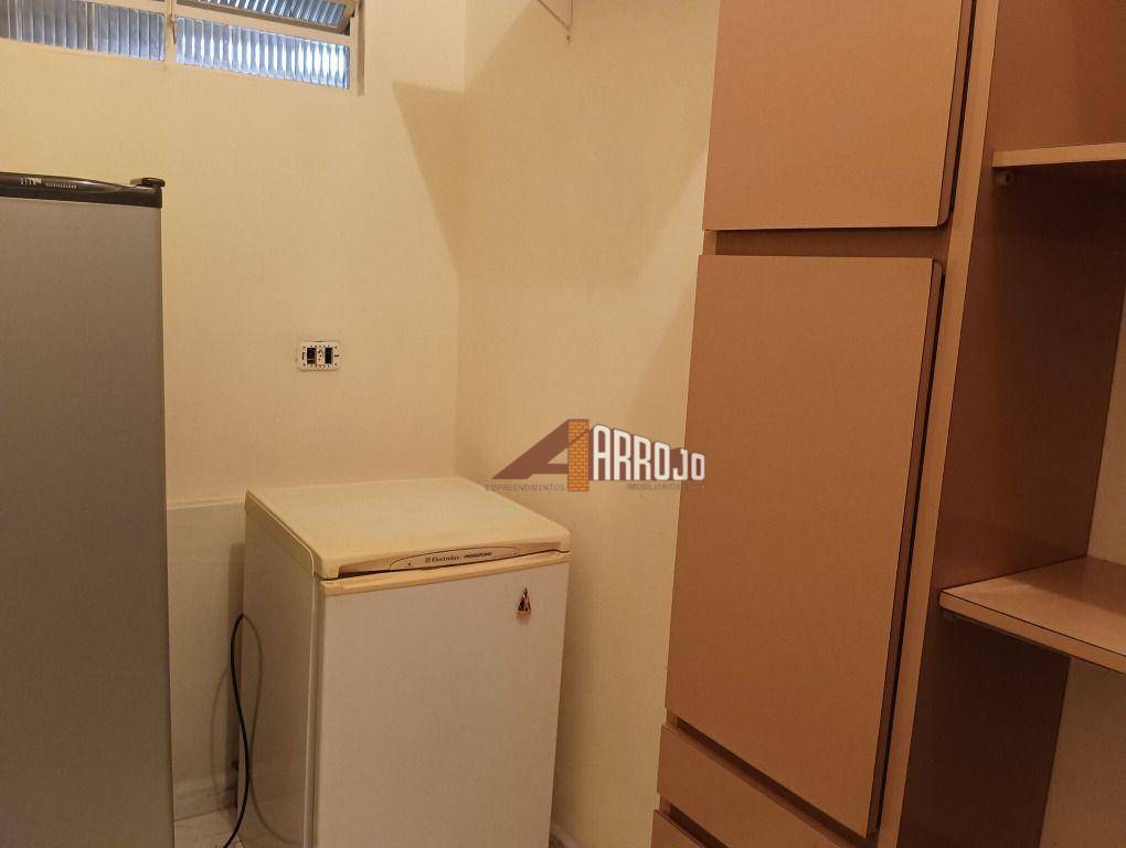 Sobrado à venda com 3 quartos, 200m² - Foto 20