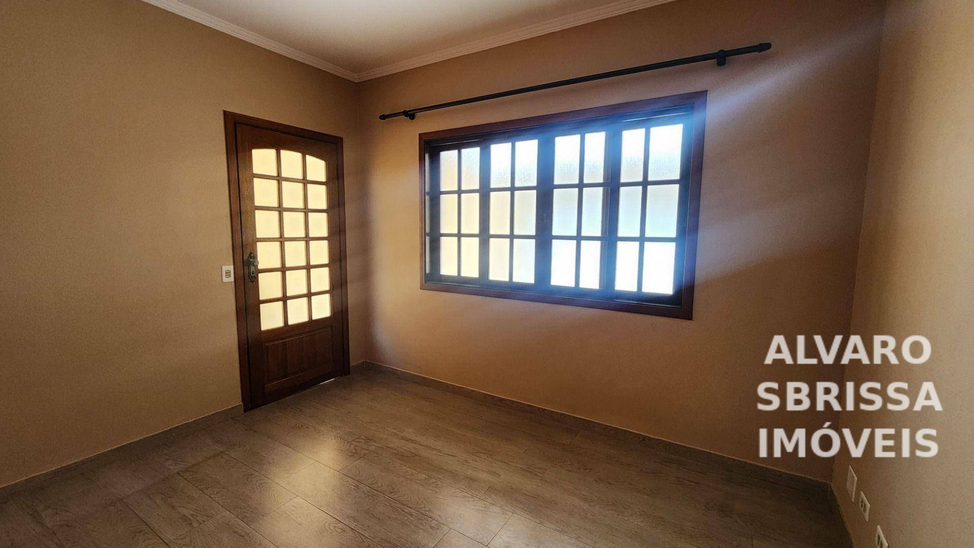 Casa para alugar com 3 quartos, 132m² - Foto 5