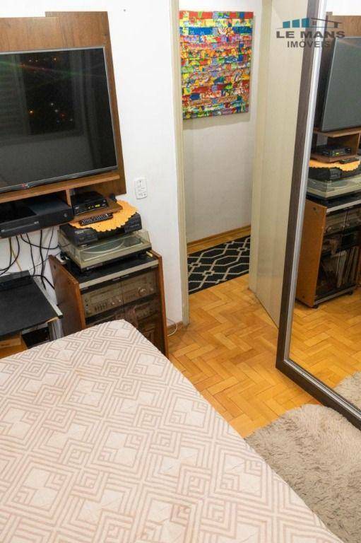 Apartamento à venda com 3 quartos, 84m² - Foto 13