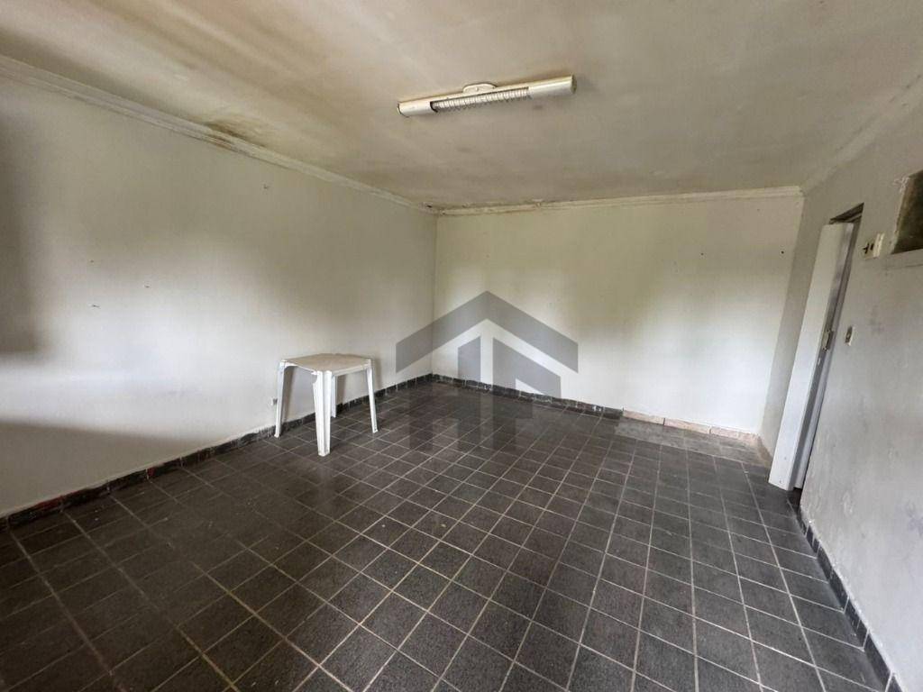 Casa, 4 quartos, 350 m² - Foto 13