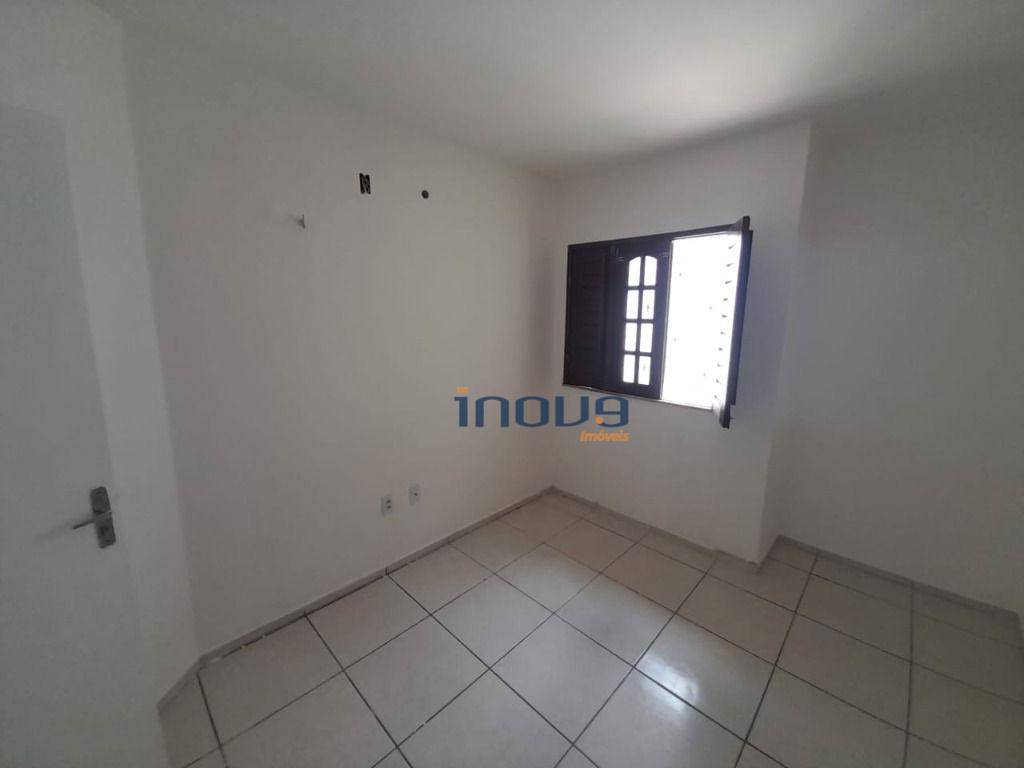 Casa para alugar com 2 quartos, 100m² - Foto 10