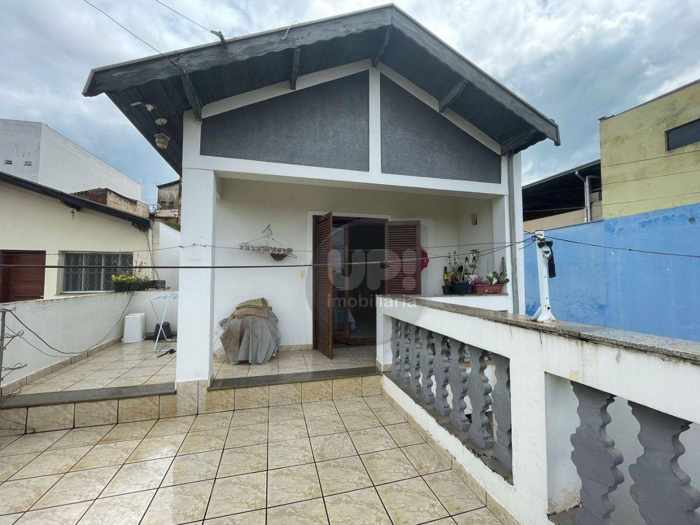 Casa à venda com 3 quartos, 151m² - Foto 17