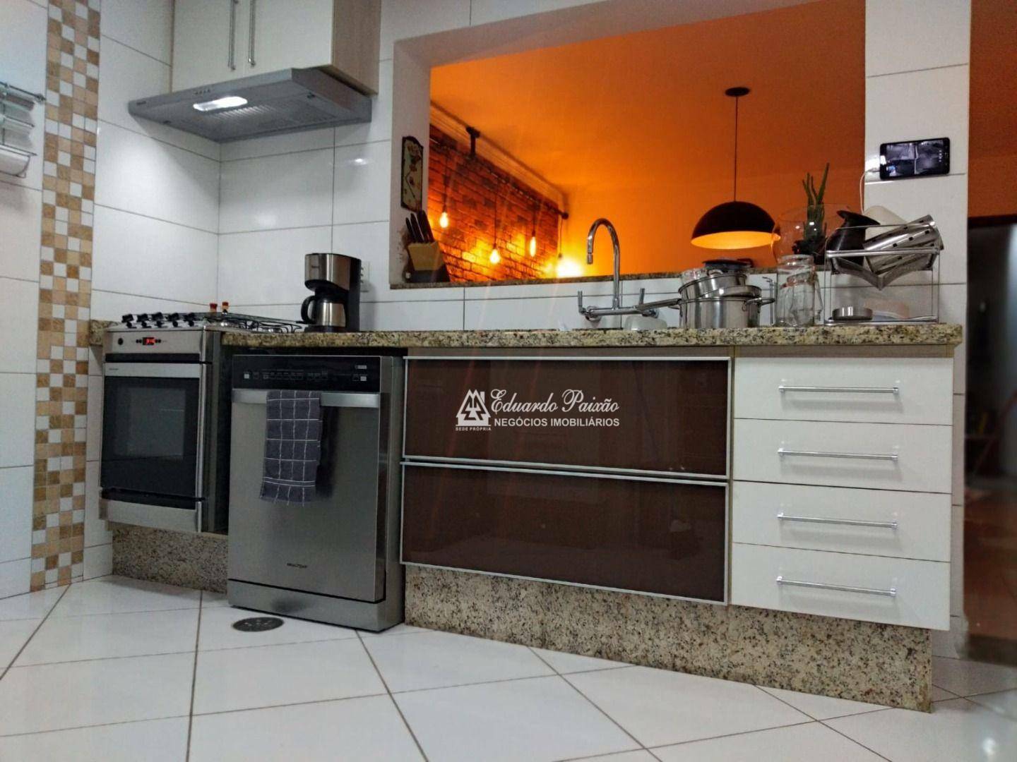 Sobrado à venda com 3 quartos, 143m² - Foto 3