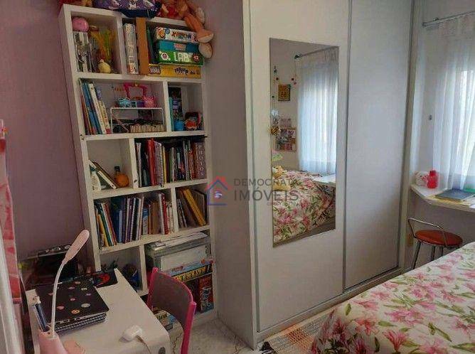 Apartamento à venda com 3 quartos, 92m² - Foto 11