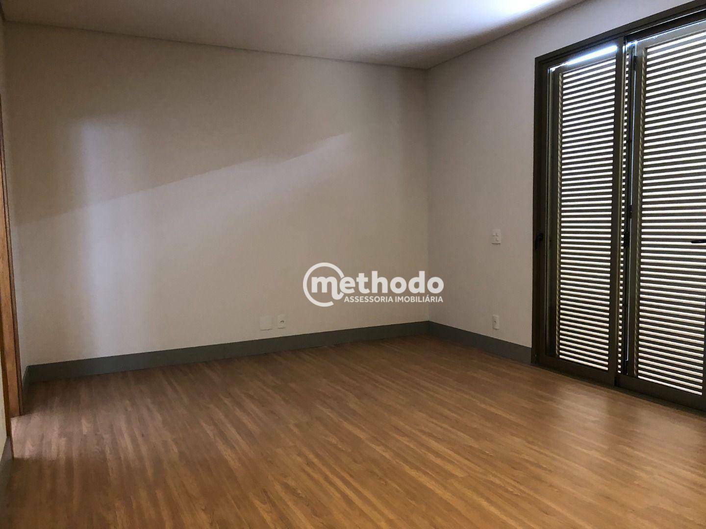 Casa de Condomínio à venda com 3 quartos, 365m² - Foto 40