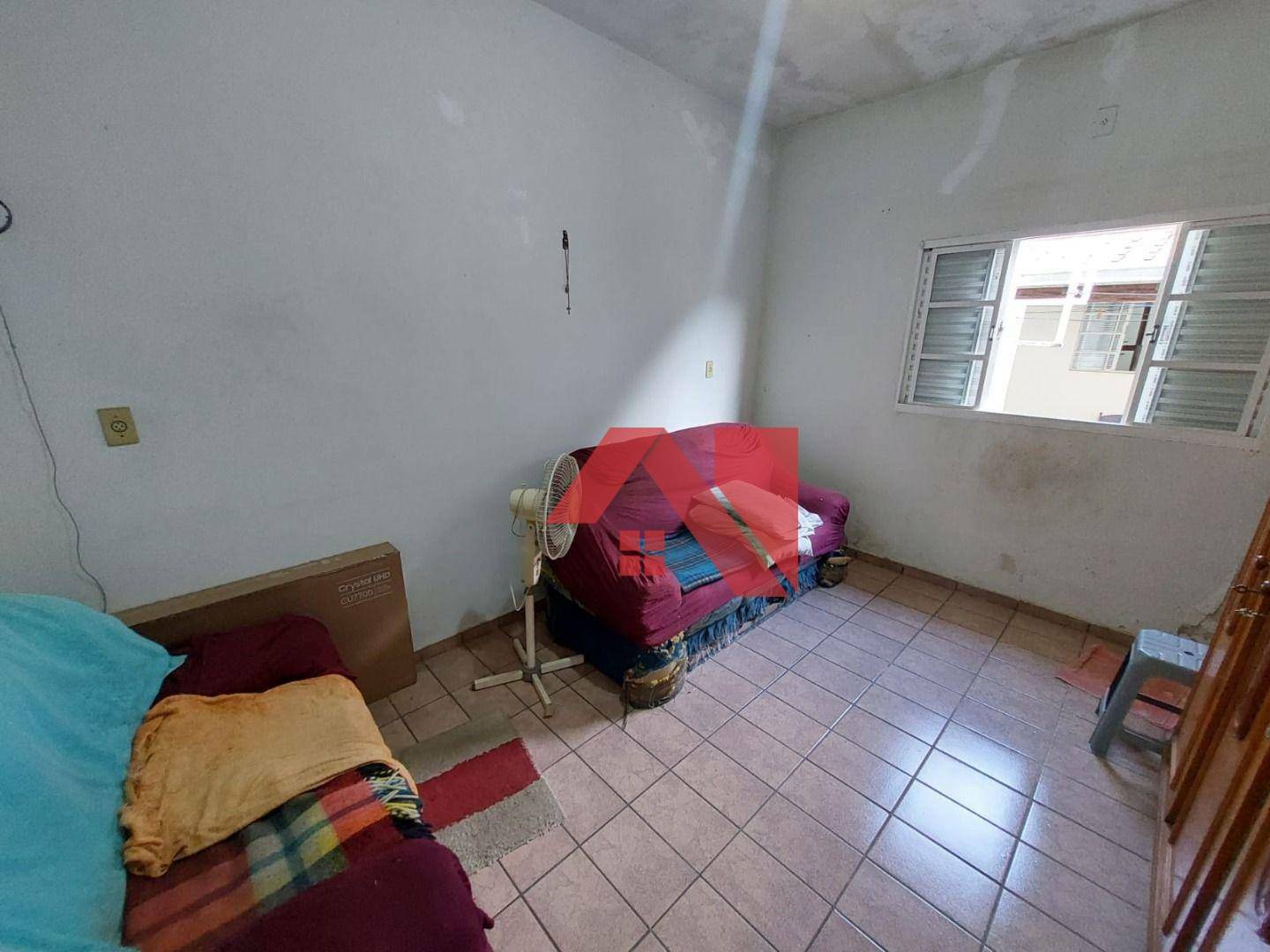 Casa à venda com 3 quartos, 120m² - Foto 2