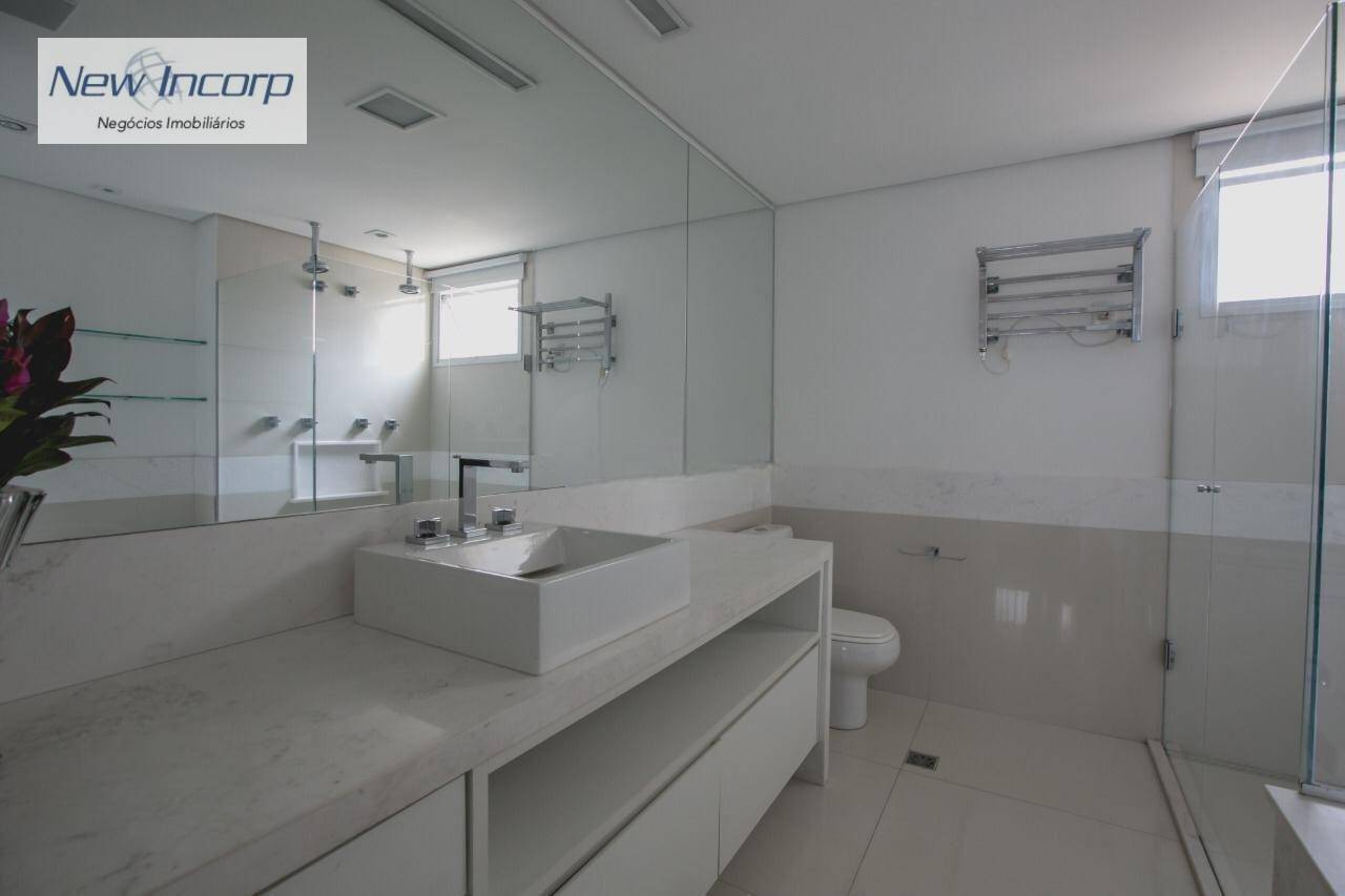 Apartamento à venda com 4 quartos, 237m² - Foto 21