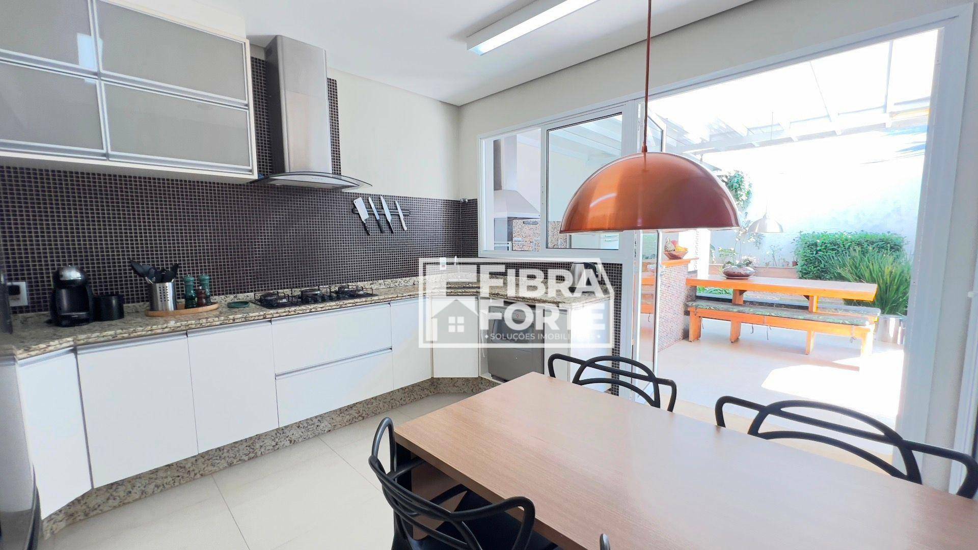 Casa de Condomínio à venda com 3 quartos, 213m² - Foto 11