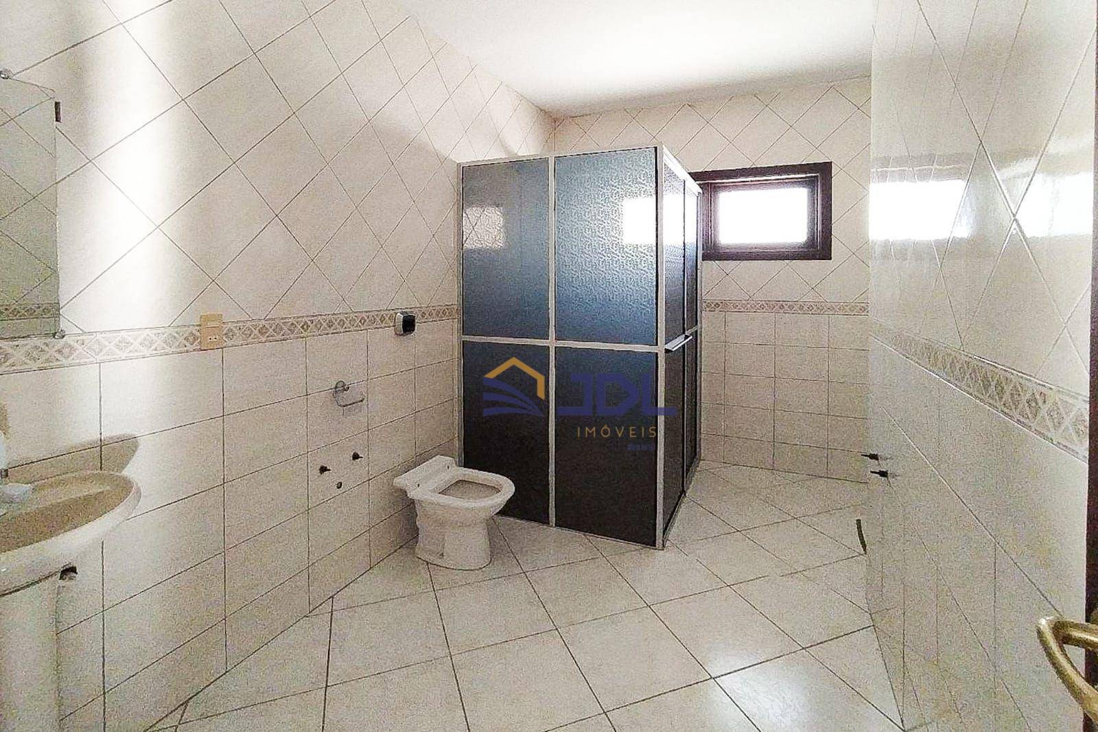 Casa à venda com 4 quartos, 400m² - Foto 13