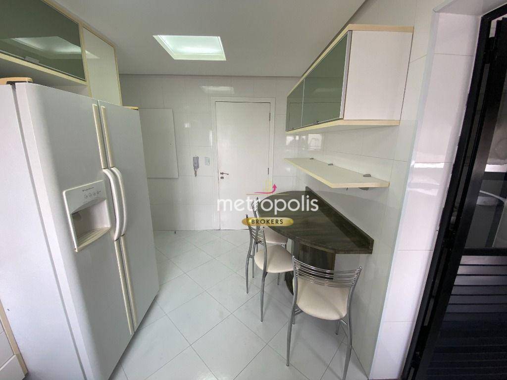 Apartamento à venda com 3 quartos, 300m² - Foto 17