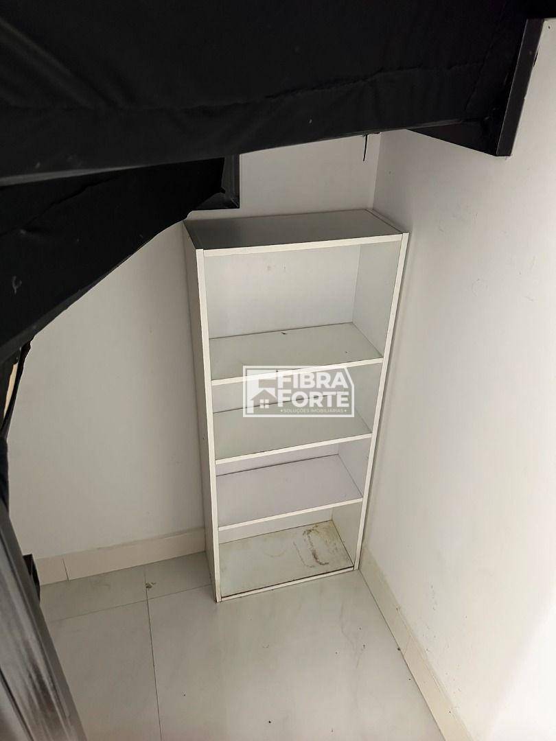 Casa de Condomínio para alugar com 3 quartos, 130m² - Foto 6