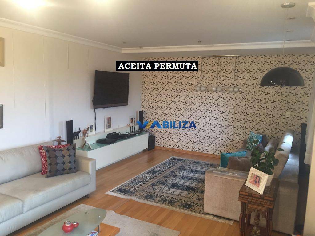 Apartamento à venda com 4 quartos, 198m² - Foto 1