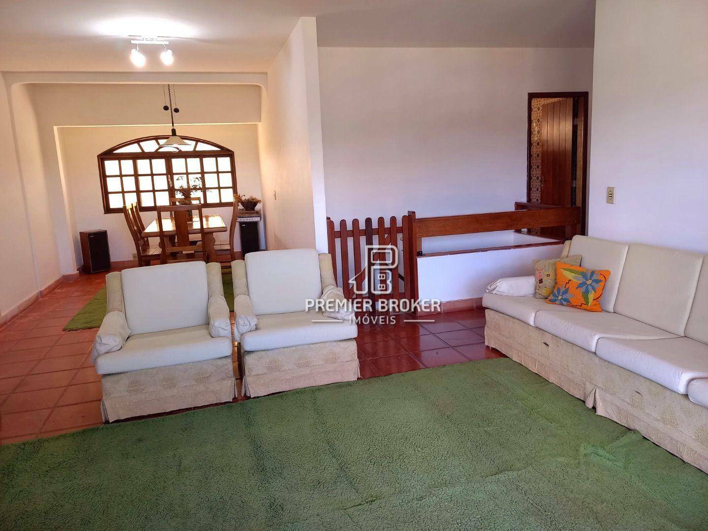 Casa à venda com 4 quartos, 200m² - Foto 15