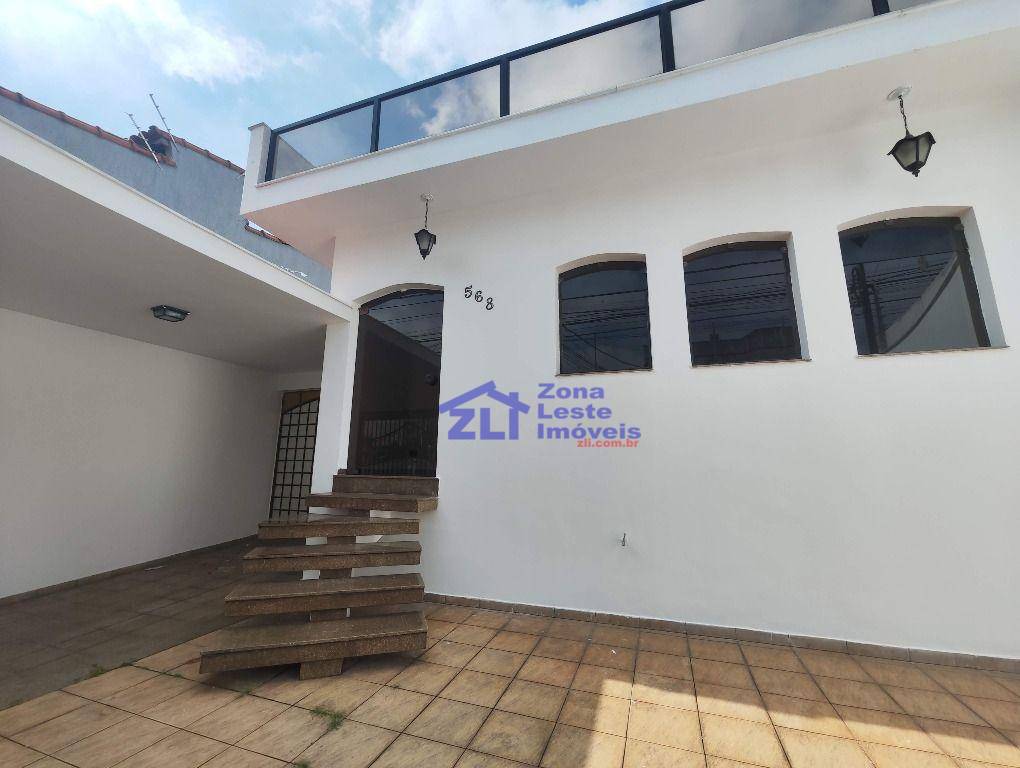 Casa à venda e aluguel com 3 quartos, 148m² - Foto 2