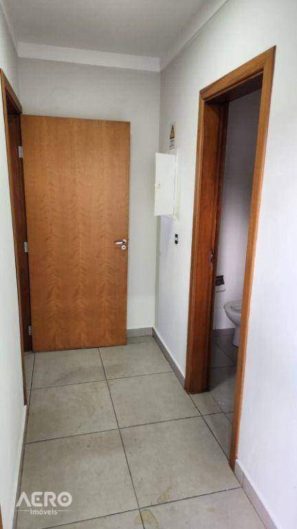 Depósito-Galpão-Armazém para alugar, 400m² - Foto 9