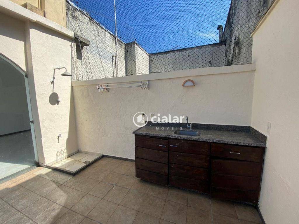 Cobertura para alugar com 2 quartos, 180m² - Foto 49