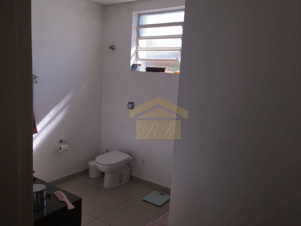 Sobrado à venda com 5 quartos, 375m² - Foto 37