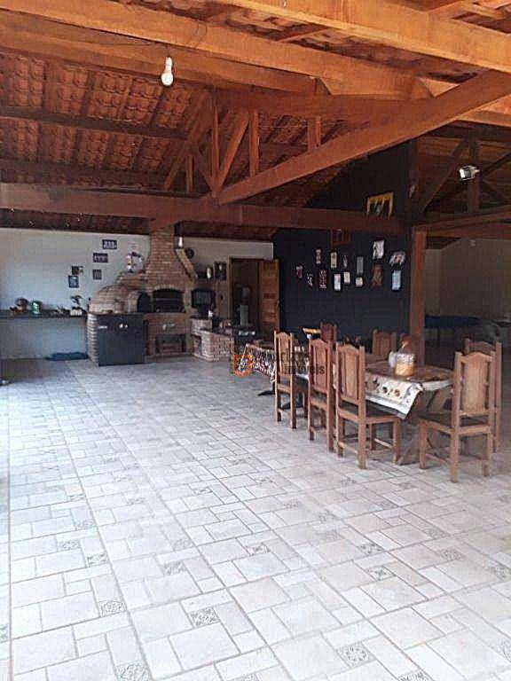 Chácara à venda com 3 quartos, 350m² - Foto 6
