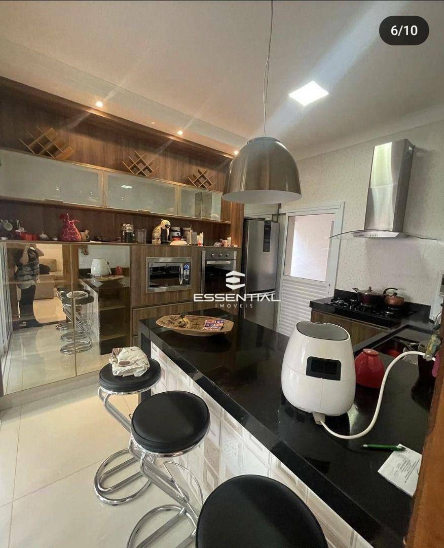 Casa de Condomínio à venda com 3 quartos, 232m² - Foto 18