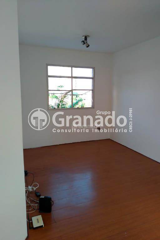 Apartamento à venda com 2 quartos, 56m² - Foto 5