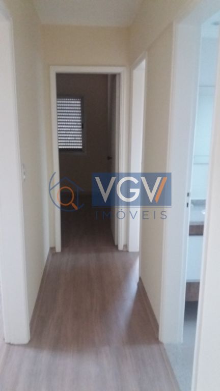 Apartamento à venda com 3 quartos, 70m² - Foto 8