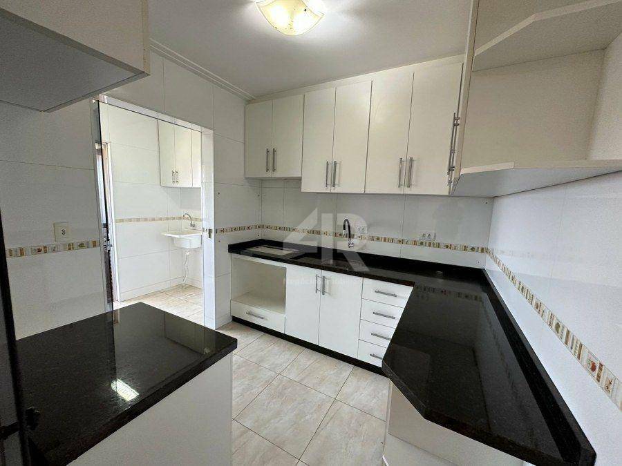 Apartamento à venda com 3 quartos, 81m² - Foto 9