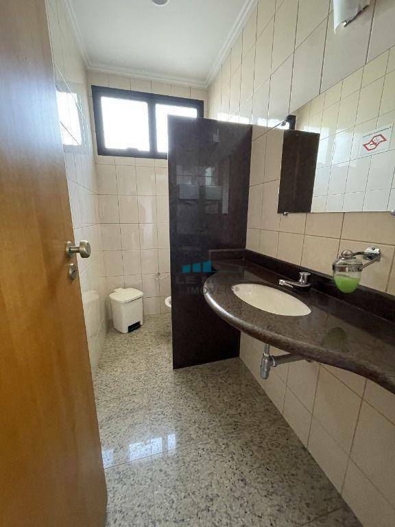 Apartamento à venda com 3 quartos, 123m² - Foto 14