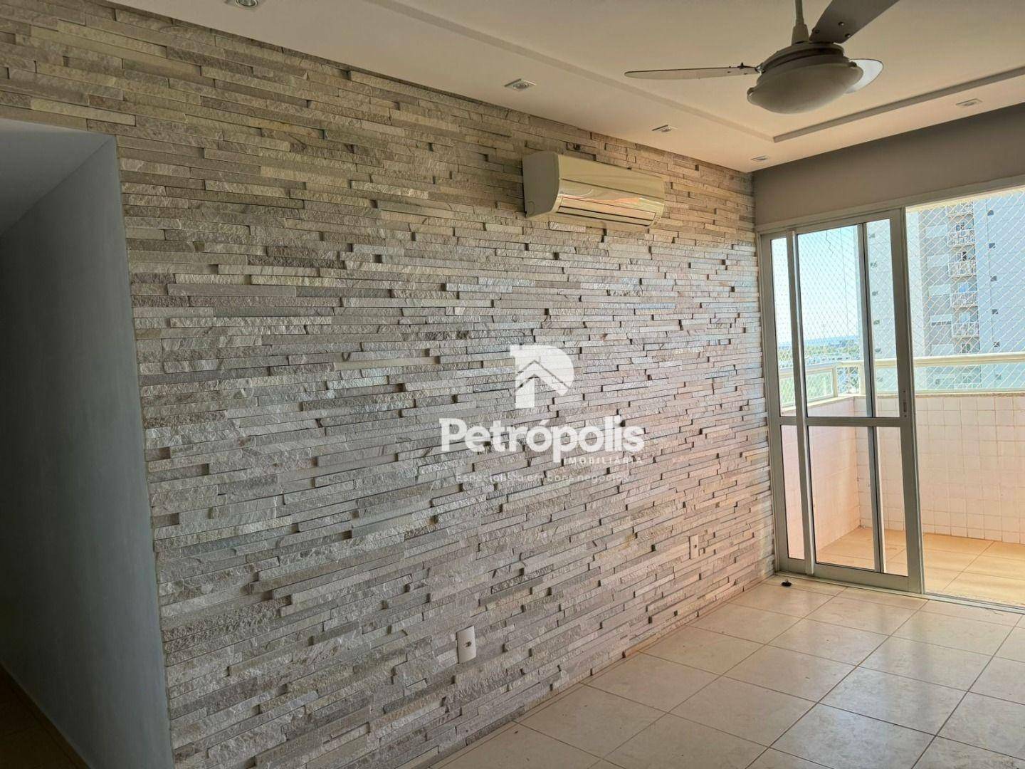 Apartamento à venda com 3 quartos, 105m² - Foto 2